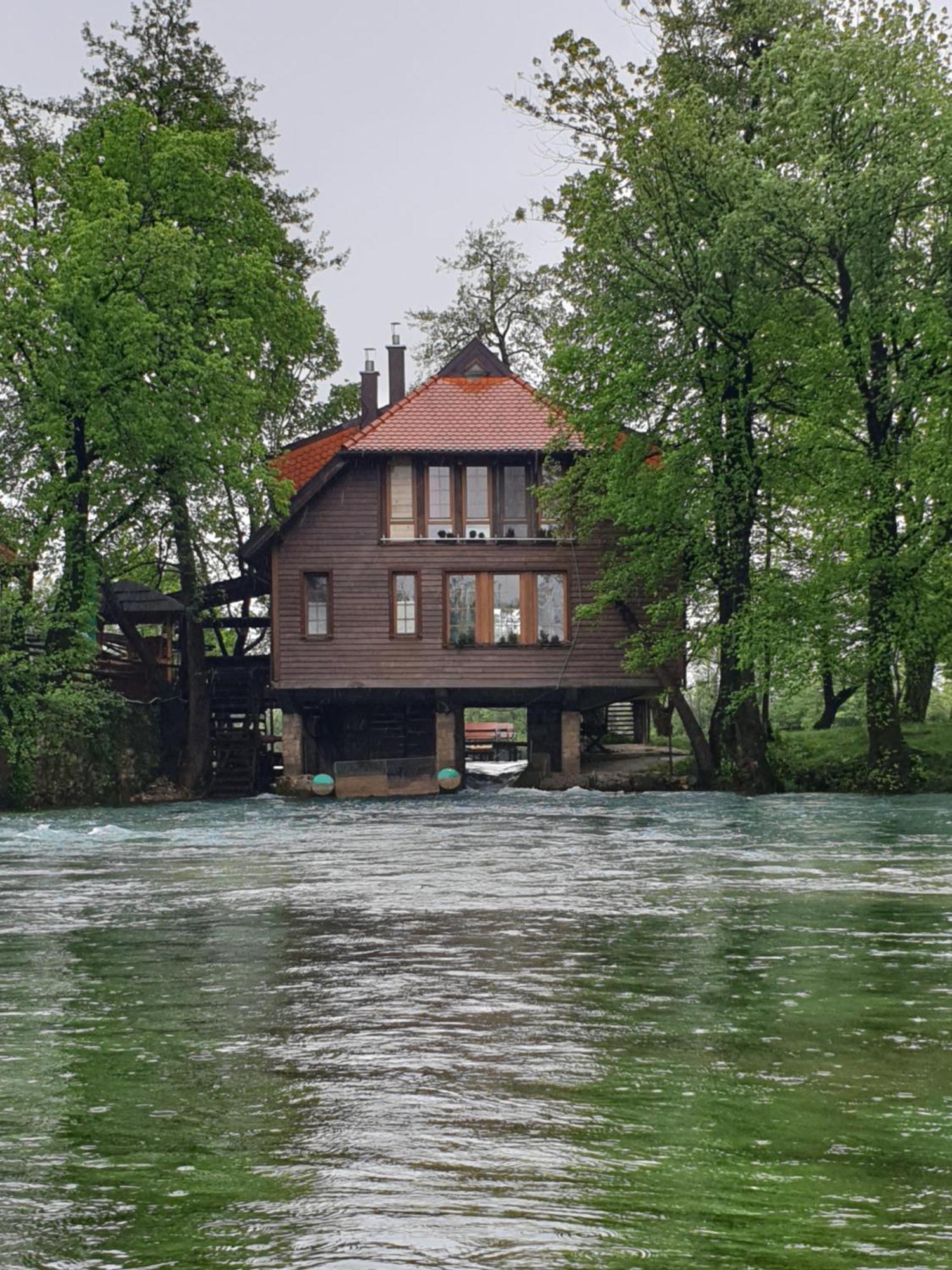Apartments Mlin Bihac Exterior photo