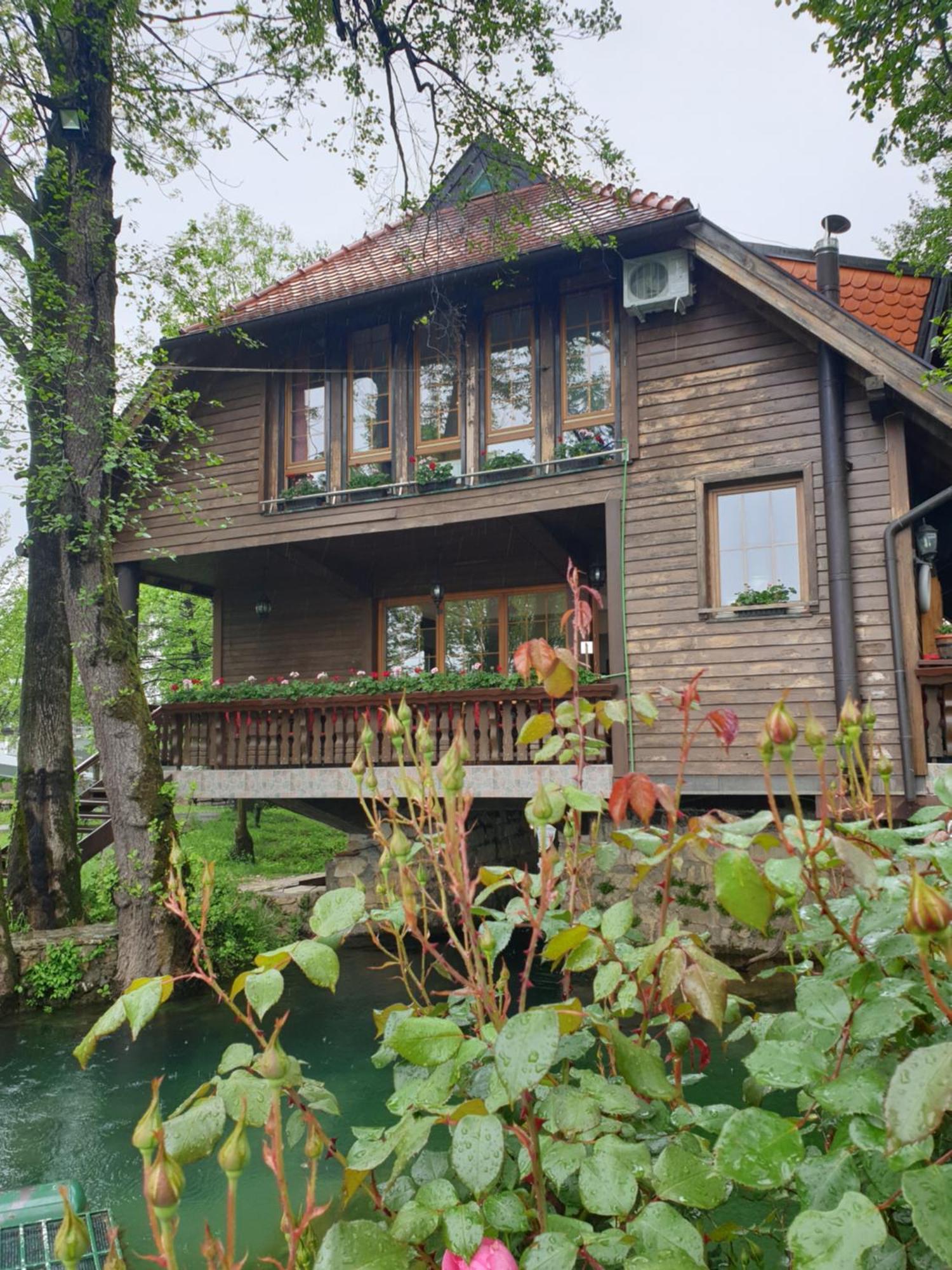 Apartments Mlin Bihac Exterior photo